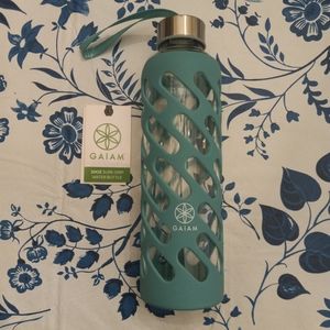 Gaiam 20oz Sure Grip Glass Water Bottle Viridian New